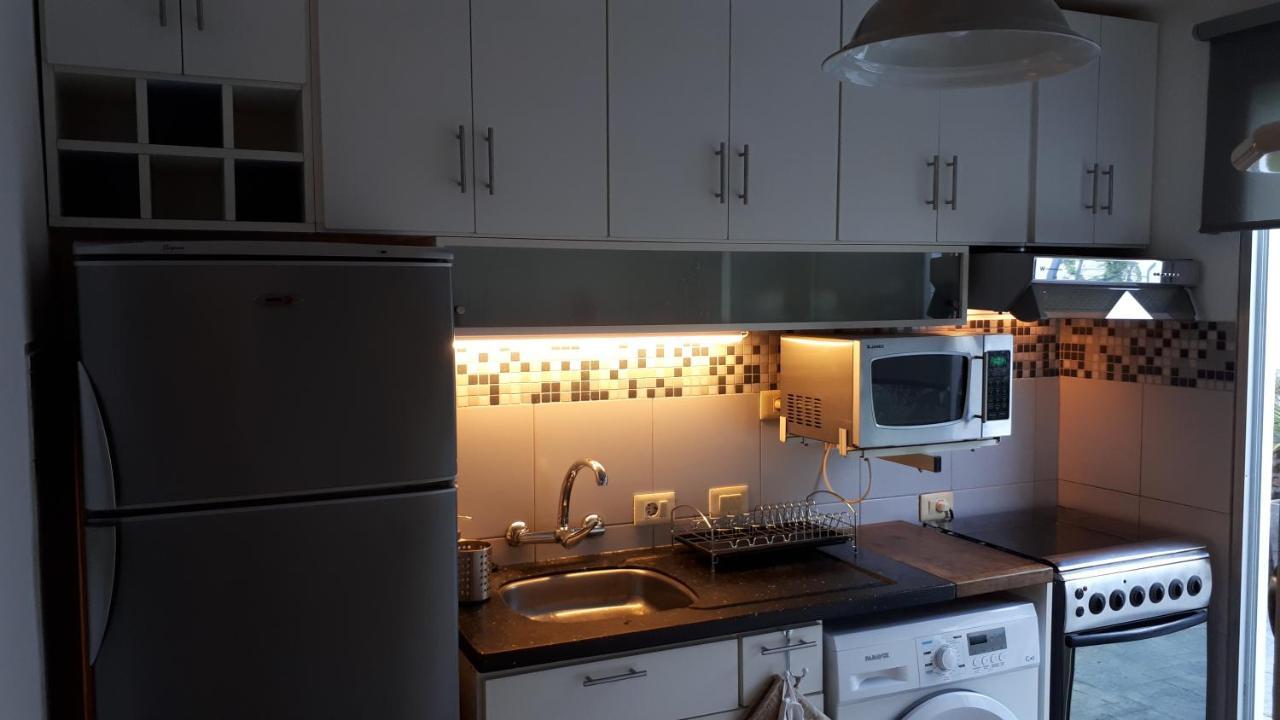 Comoda Casa Con Inmejorable Ubicacion Y Servicios Villa Fray Bentos Bagian luar foto
