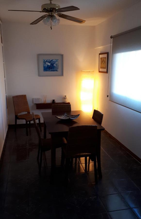 Comoda Casa Con Inmejorable Ubicacion Y Servicios Villa Fray Bentos Bagian luar foto