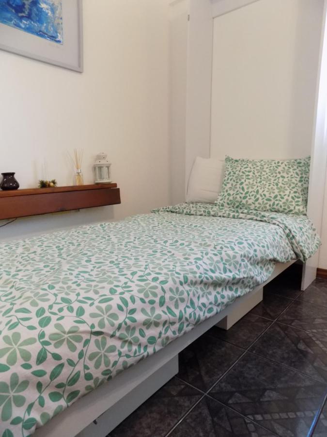 Comoda Casa Con Inmejorable Ubicacion Y Servicios Villa Fray Bentos Bagian luar foto